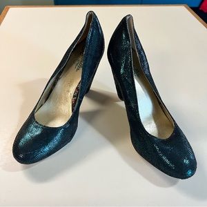 Seychelles green metallic heels